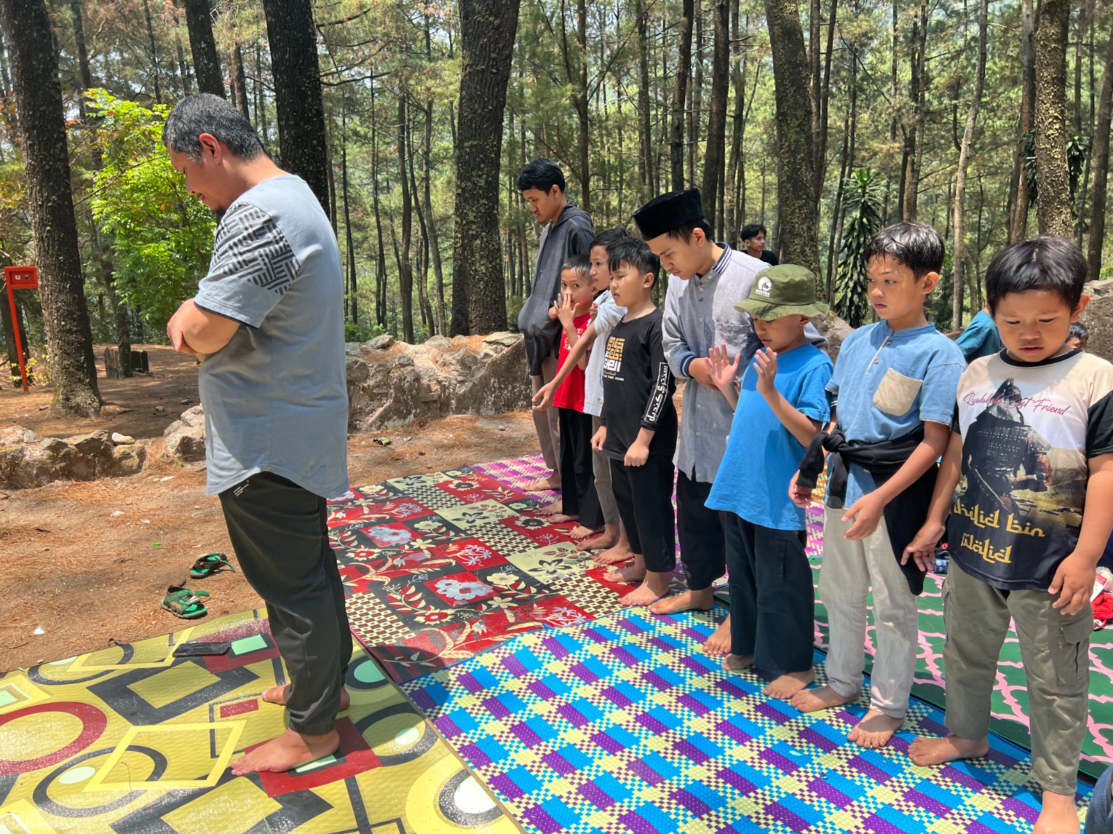 Tips Agar Anak Mencintai Shalat